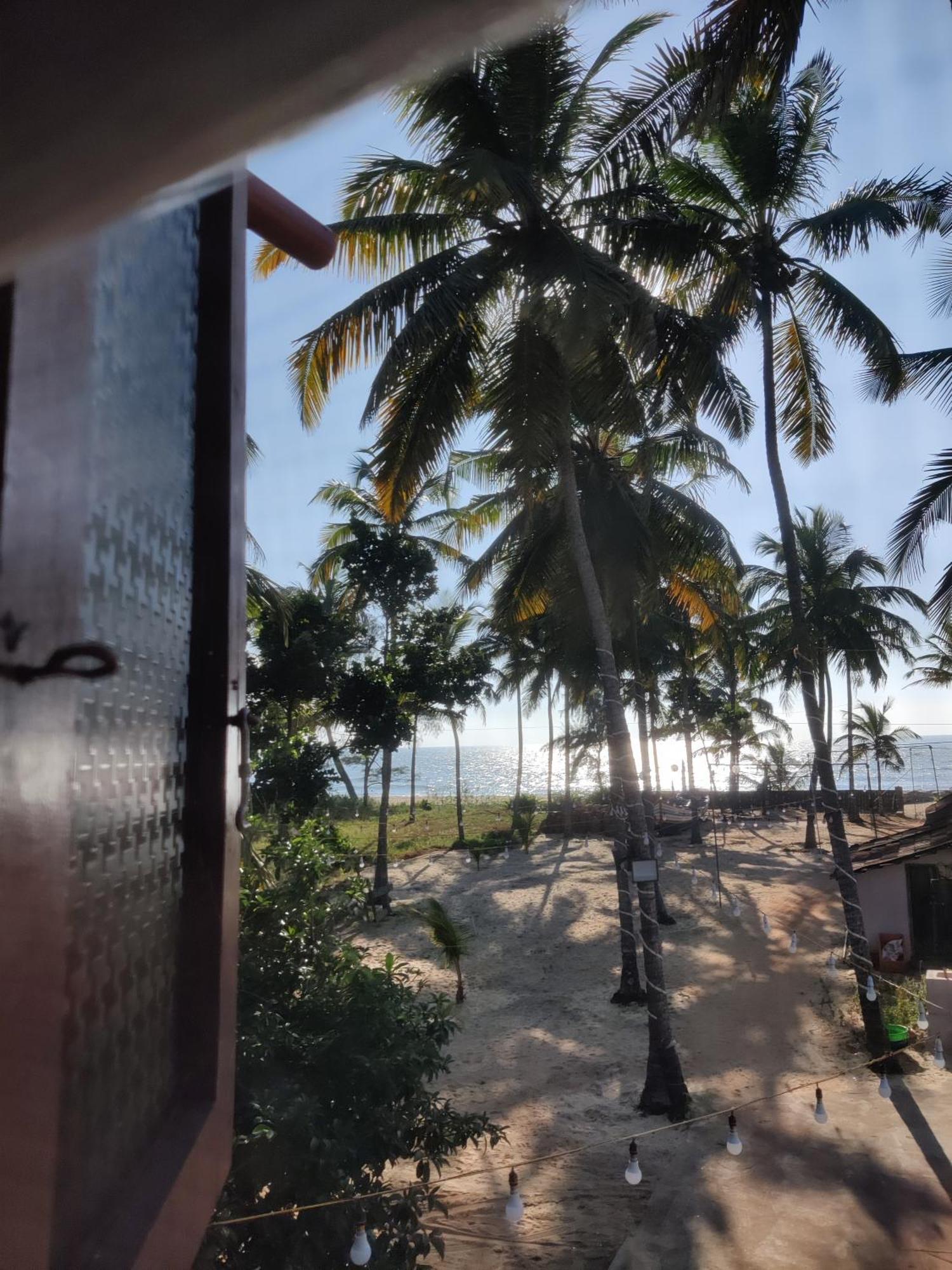 Homestay Sea Shade *